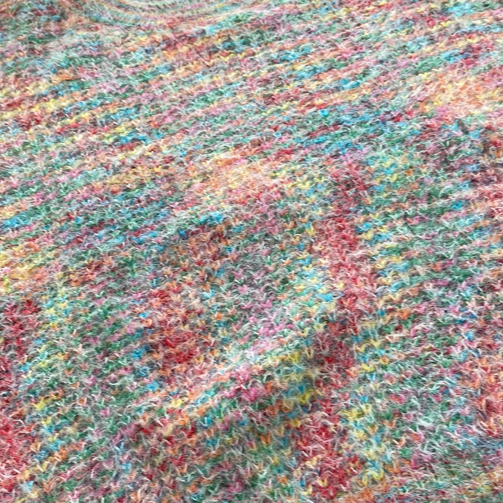 Sweater - Picture 5 of 5